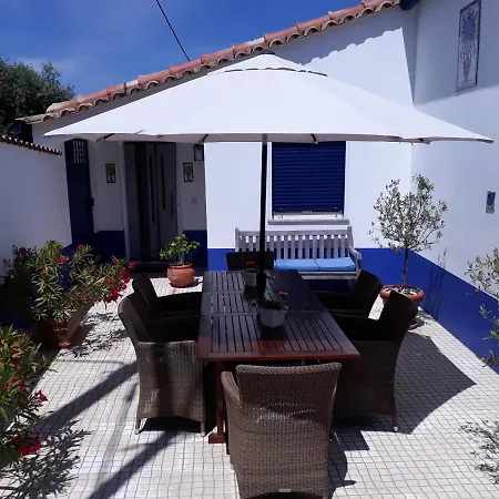 Casa Do Sapateiro * Serpins